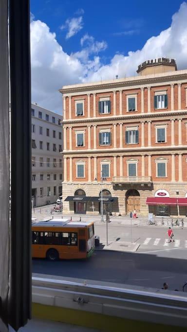شقة Loft Storico In Pieno Centro! ليفورنو المظهر الخارجي الصورة